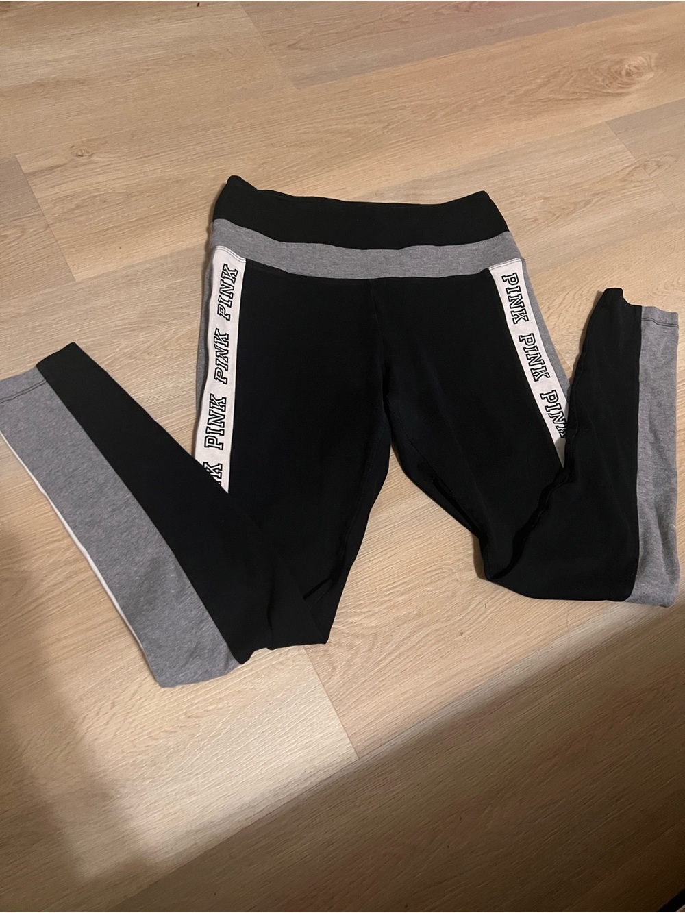 PINK Victoria's Secret Black & Gray Logo Trim Girls' Leggings